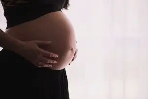 Vergetures de 1ère grossesse, que faire?